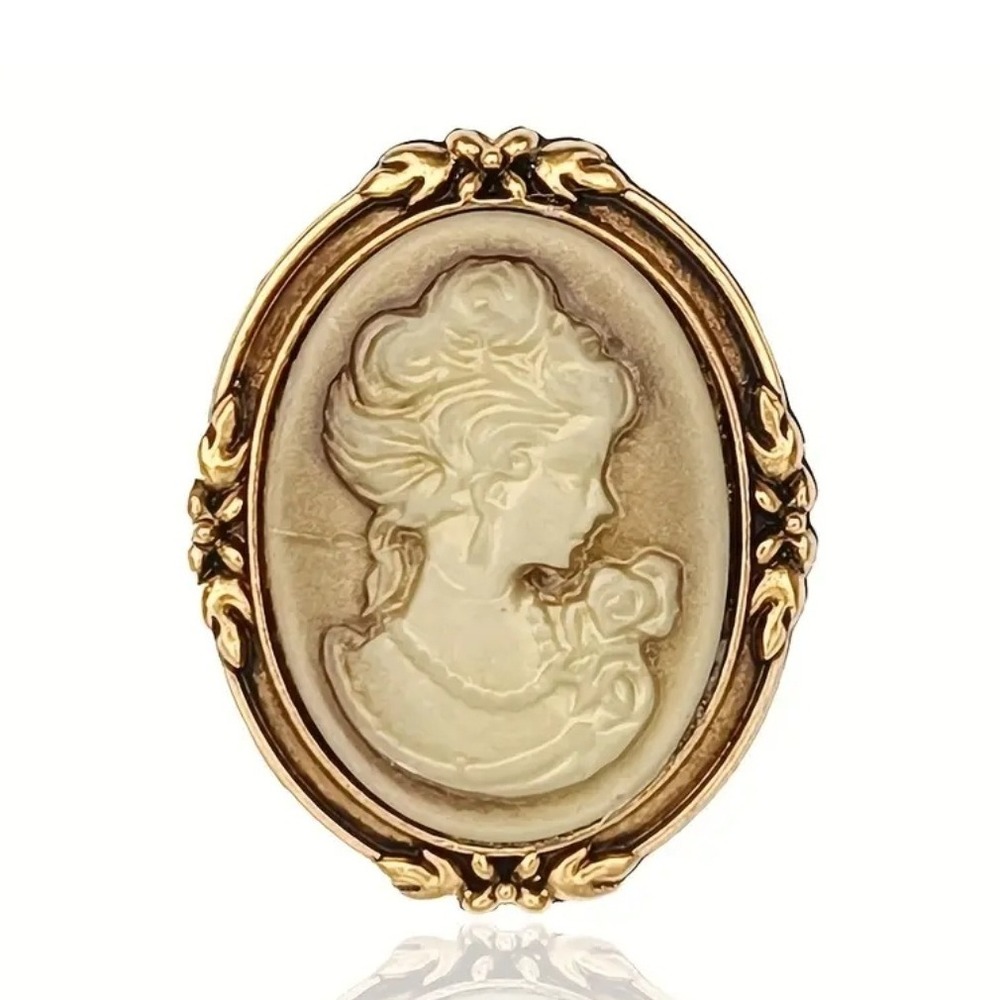 Vintage Style‎ Cameo Brooch Pin Gold Tone Oval Portrait Lady Woman Jewelry